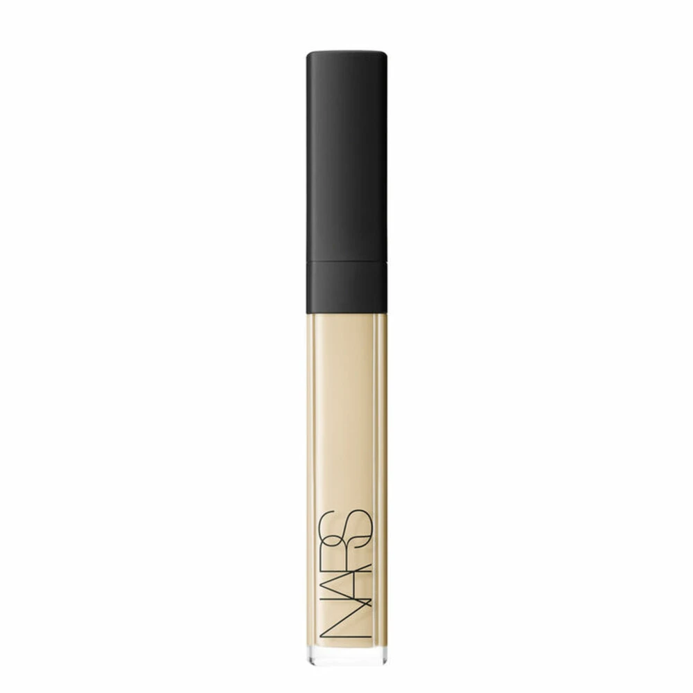 NARS Radiant Creamy Concealer Chantilly Light 1 3 NARS Radiant Creamy Concealer Chantilly Light 1